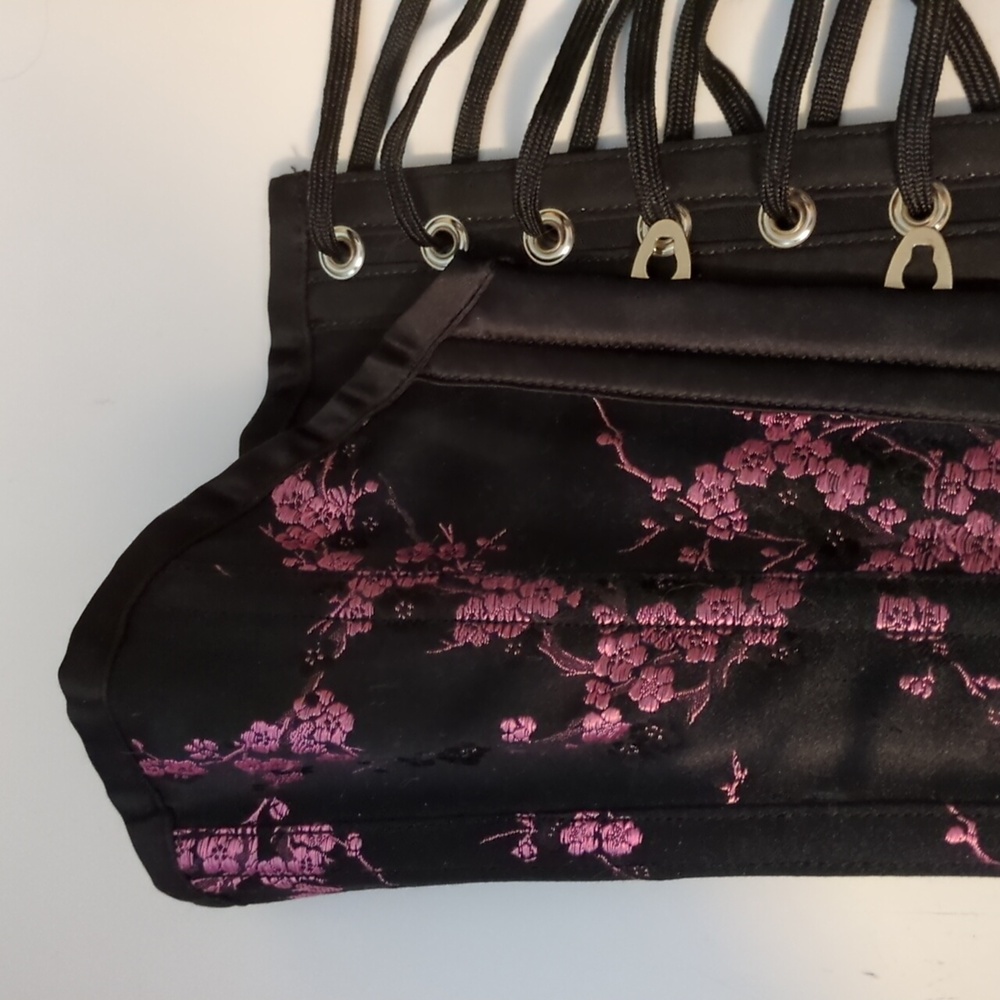 Black and Pink Floral Corset - Picture 3 of 6